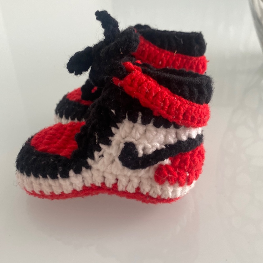 Hand knitted baby booties!